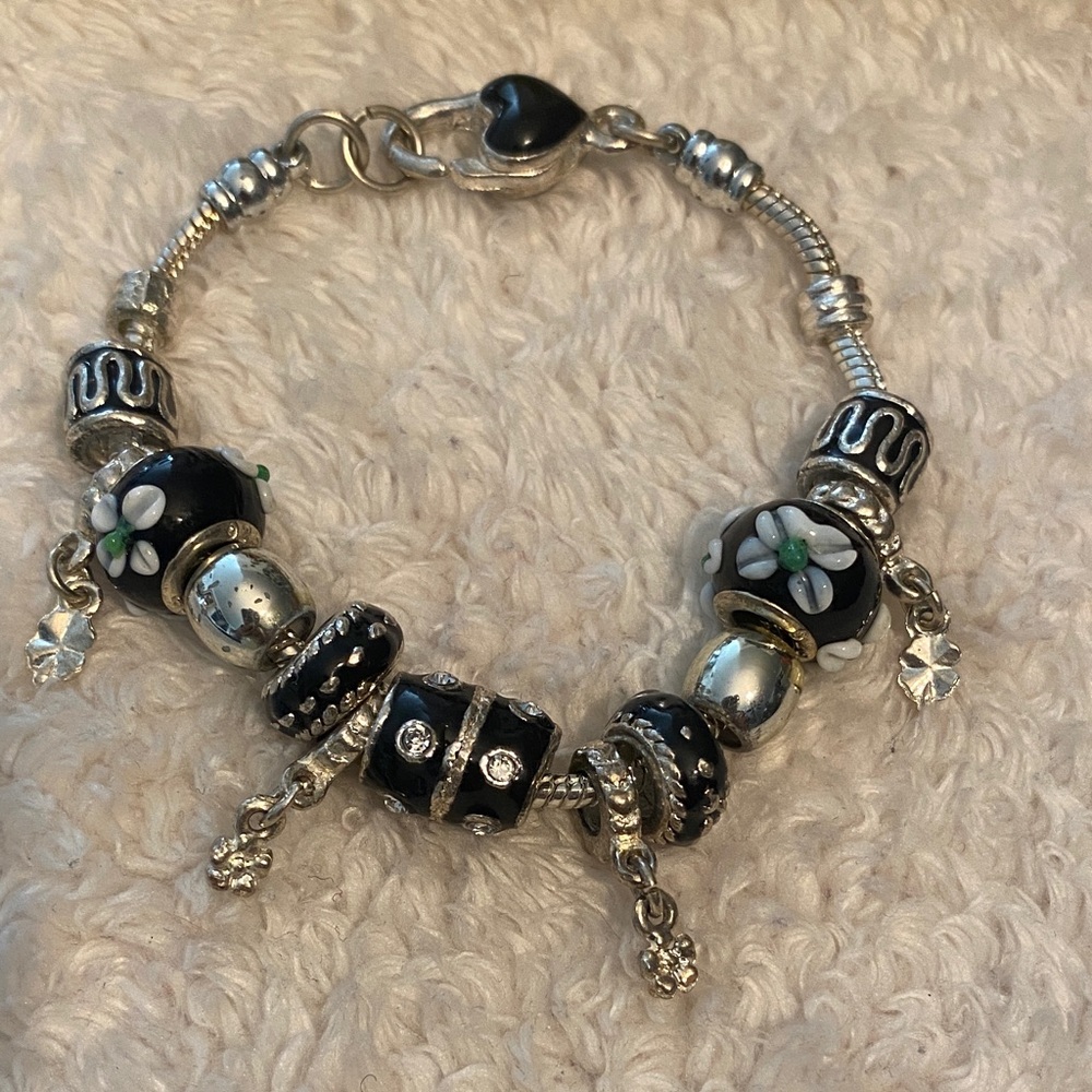 Black Floral Charm Bead Bracelet with Silver Accents